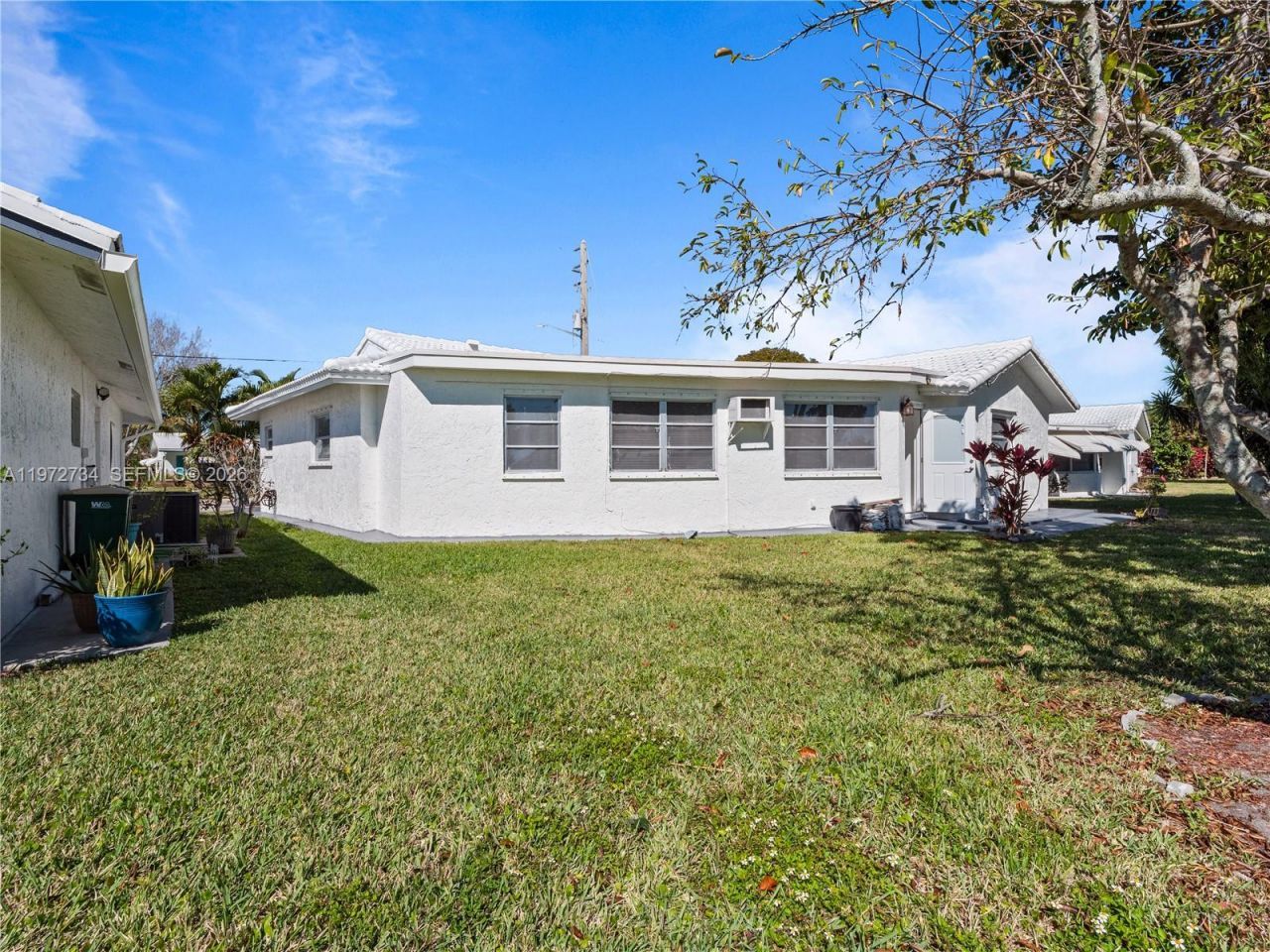 7504 NW 70th Ave , Tamarac, FL 33321 Photo