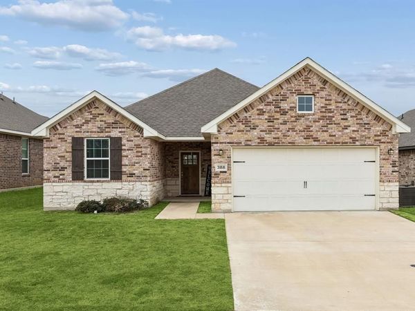 388 N Montague Street, Pilot Point, TX 76258