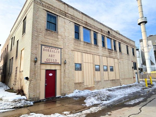 1911 7th Avenue E, Hibbing, MN 55746