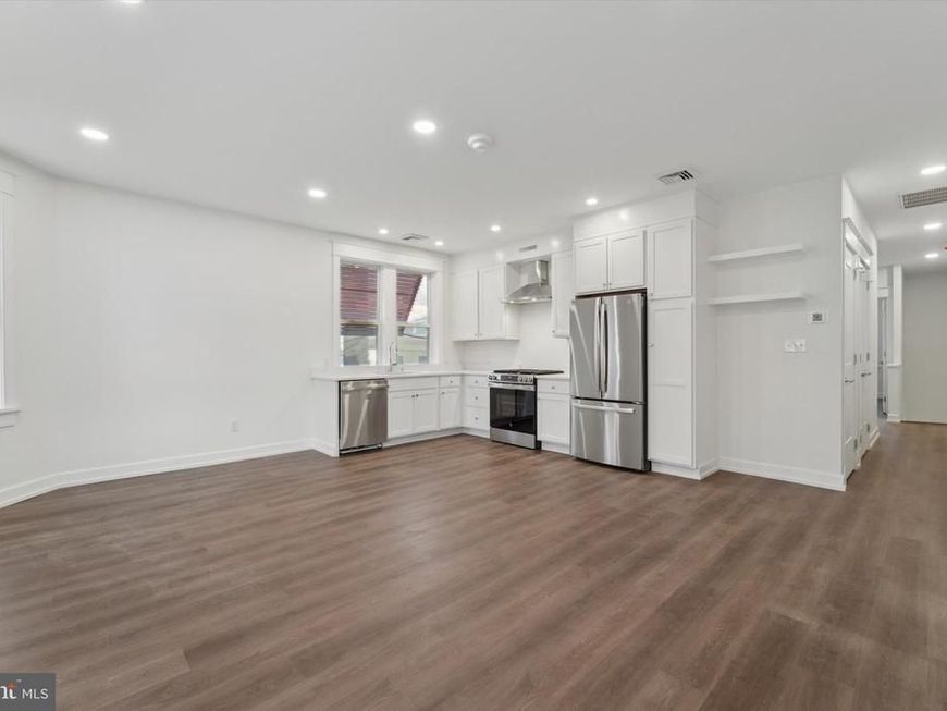 1049 W Lancaster Avenue, Bryn Mawr, PA 19010 Main Photo