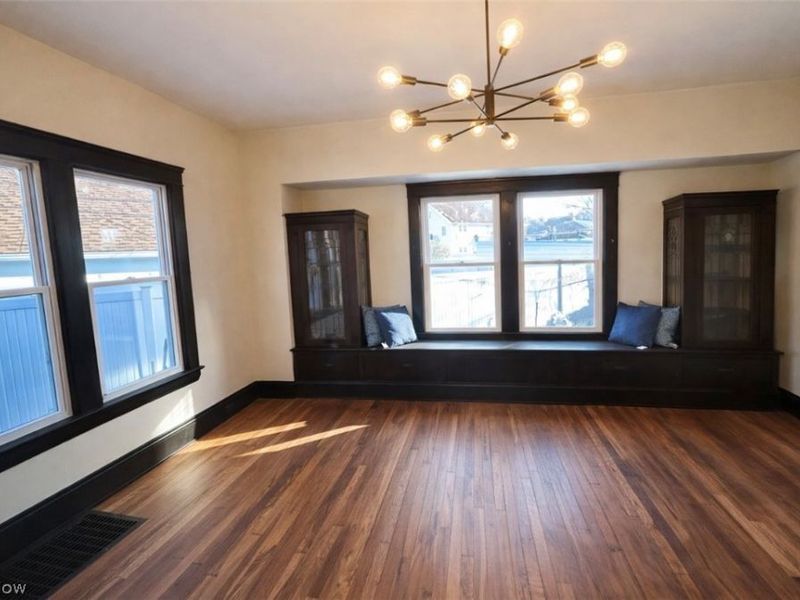 10409 Fidelity Avenue, Cleveland, OH 44111 Photo 15