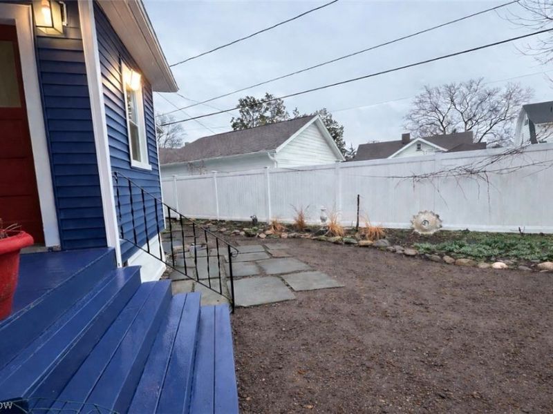 10409 Fidelity Avenue, Cleveland, OH 44111 Photo 24