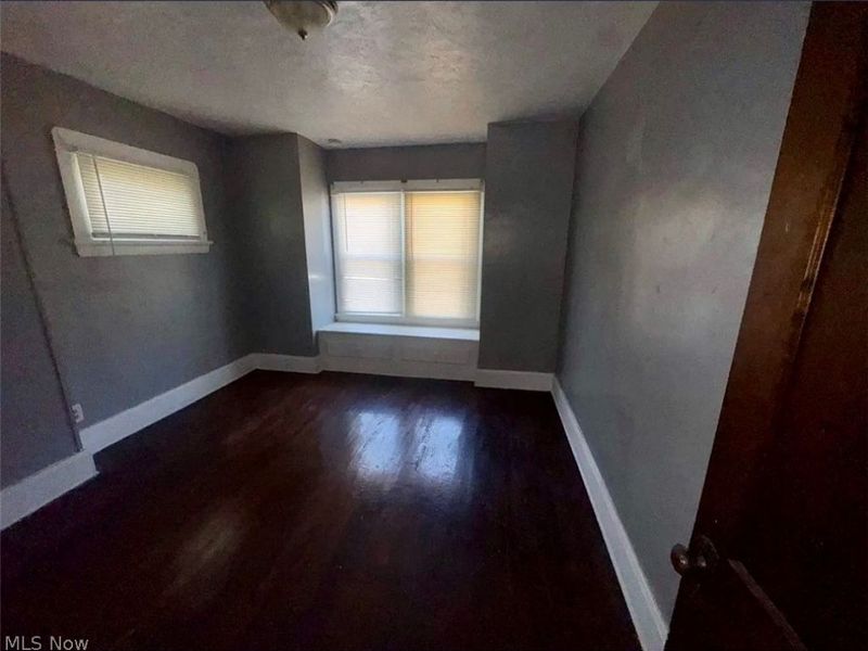 10006 Pierpont Avenue, Cleveland, OH 44108 Photo 12