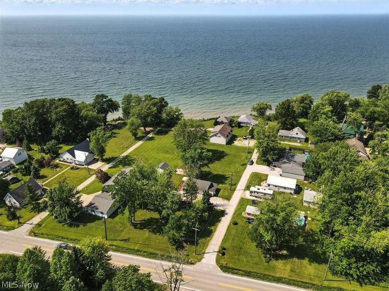 7223 Kenmore Avenue, North Kingsville, OH 44068 Photo 2