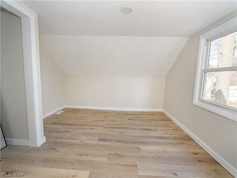 1111 Center Avenue, Cuyahoga Falls, OH 44221 Photo 27