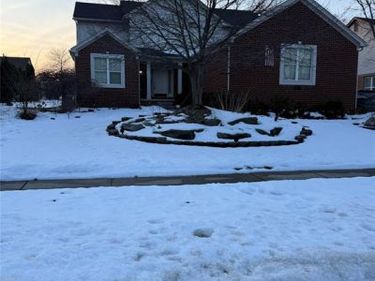 2738 Long Meadow Lane, Rochester Hills, MI 48307