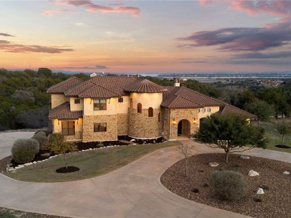 1039 Bluewater Place, Spring Branch, TX 78070