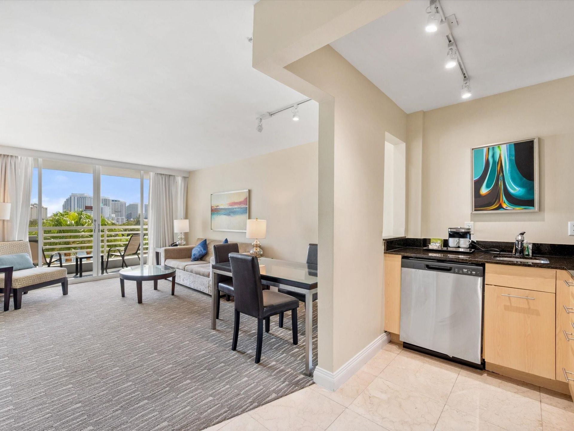 2670 E Sunrise Boulevard, Unit 524, Fort Lauderdale, FL 33304 Photo