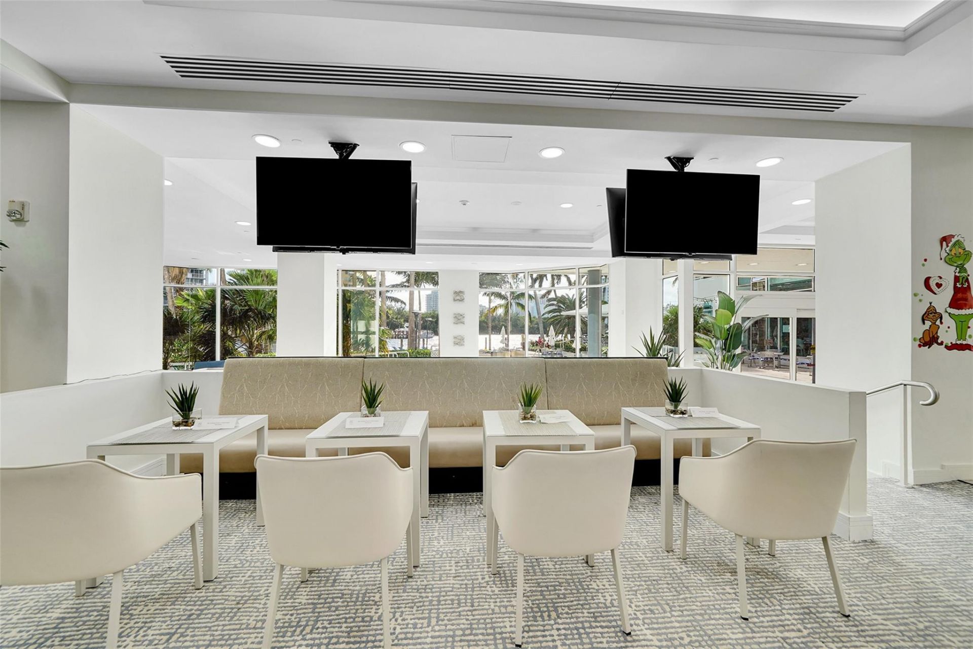 2670 E Sunrise Boulevard, Unit 524, Fort Lauderdale, FL 33304 Photo