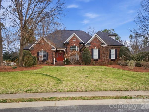 6318 Pumpernickel Lane, Wesley Chapel, NC 28110