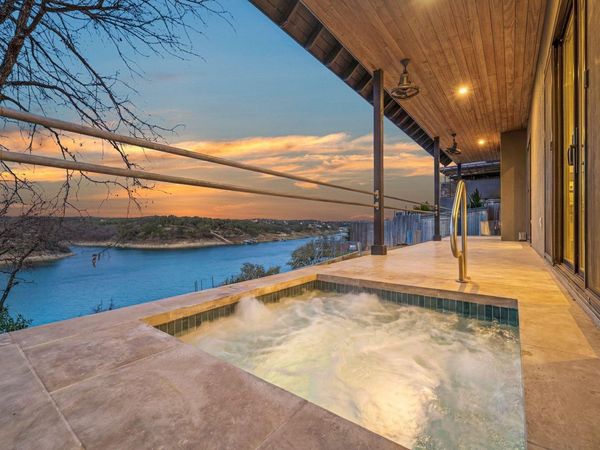 24423 Pedernales DR, Spicewood, TX 78669