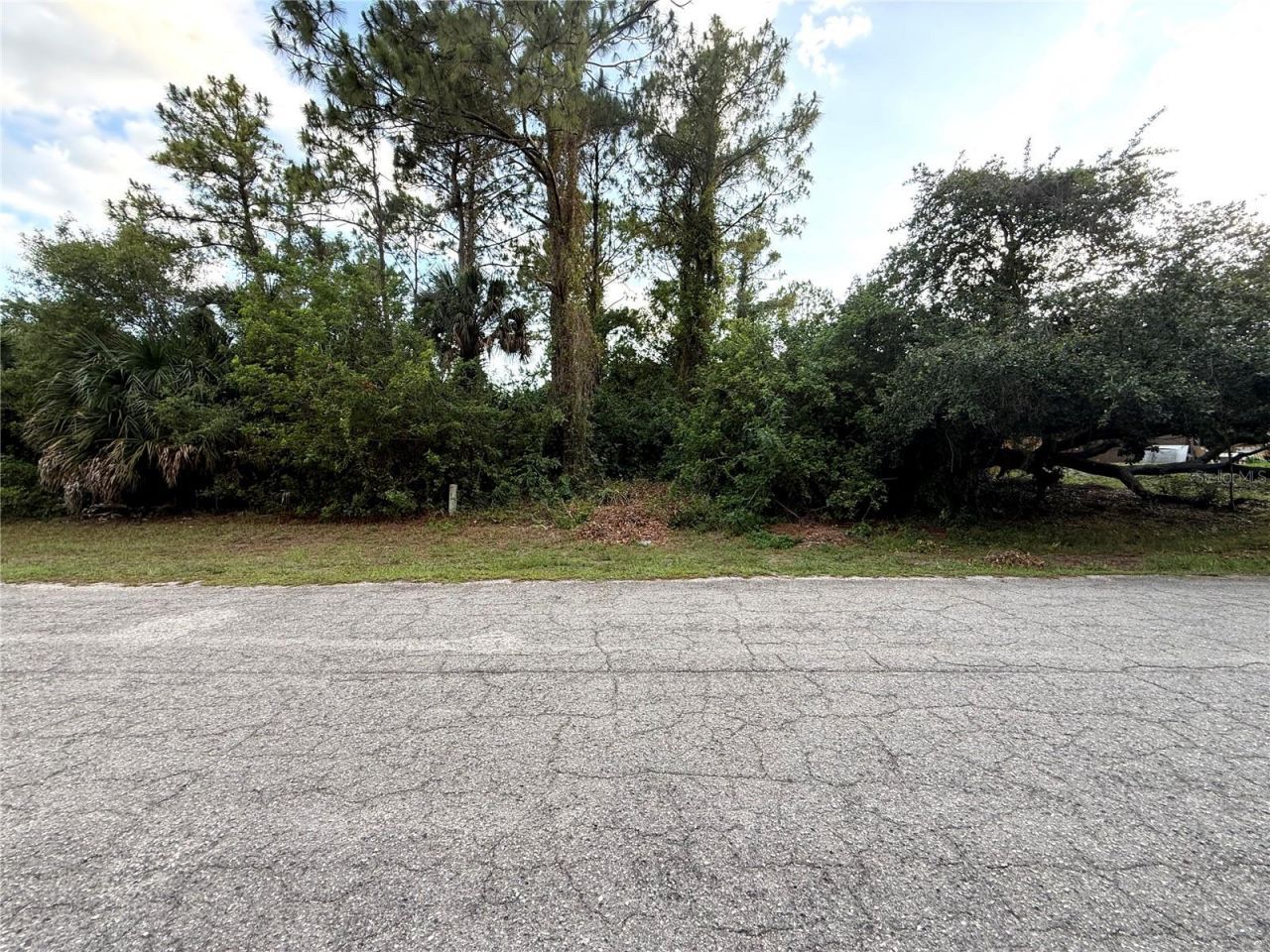 8010 Memory Circle, Labelle, FL 33935 Photo