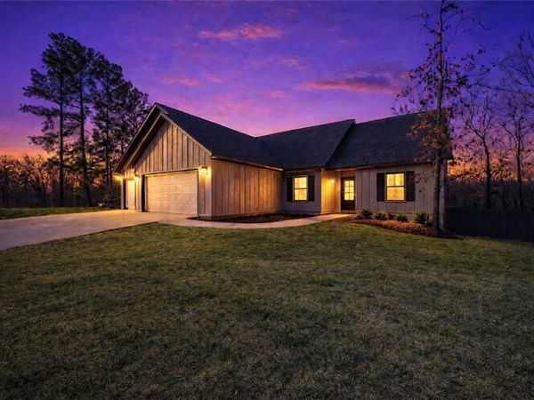 1 Yarrow Lane, Bella Vista, AR 72715