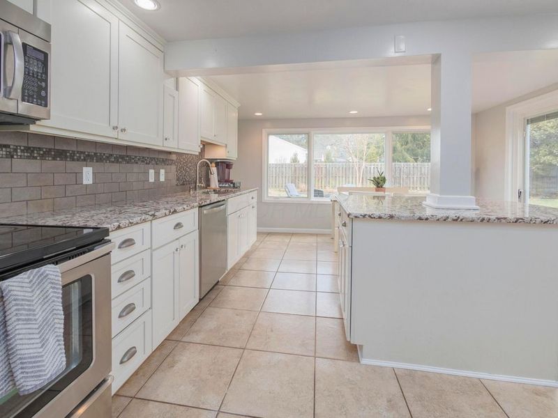 104 Sunnyside Drive, Athens, OH 45701 Photo 10