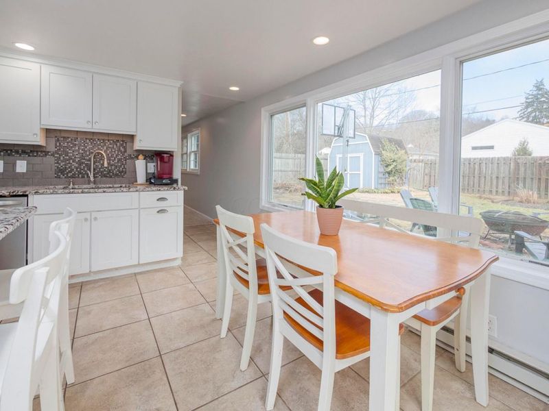 104 Sunnyside Drive, Athens, OH 45701 Photo 11