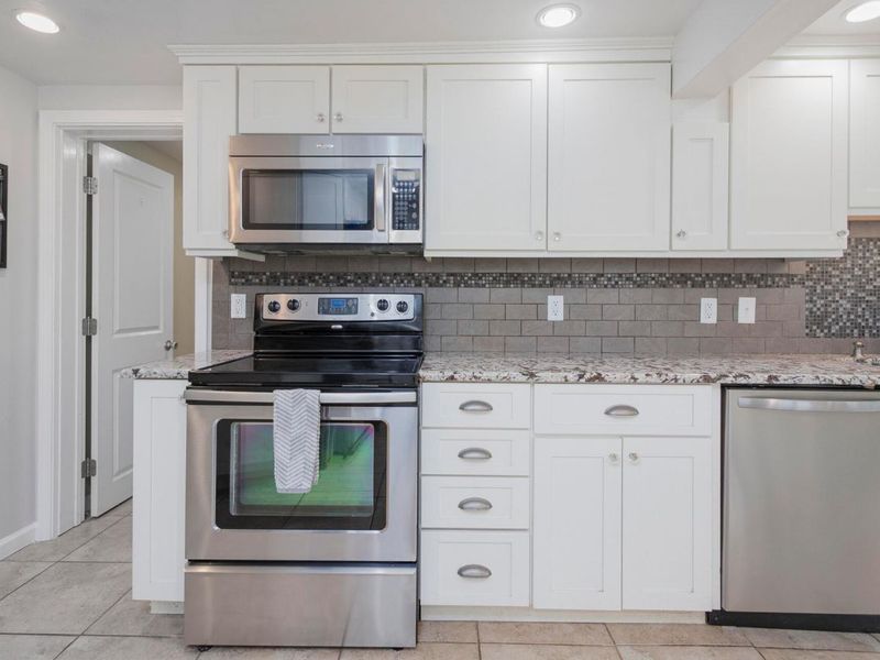 104 Sunnyside Drive, Athens, OH 45701 Photo 14