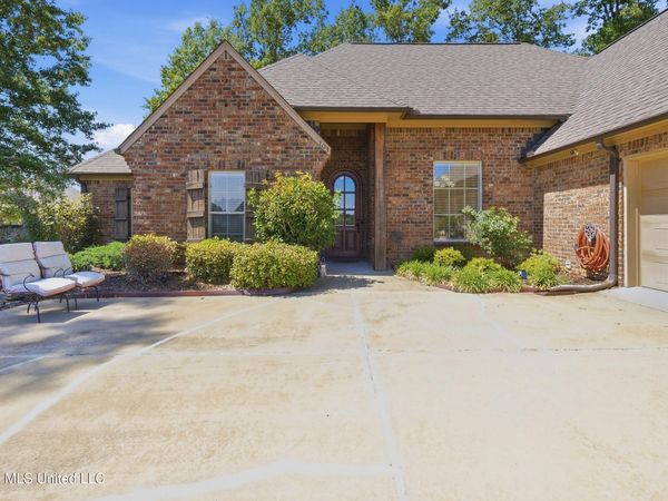 103 Estill Cove, Madison, MS 39110