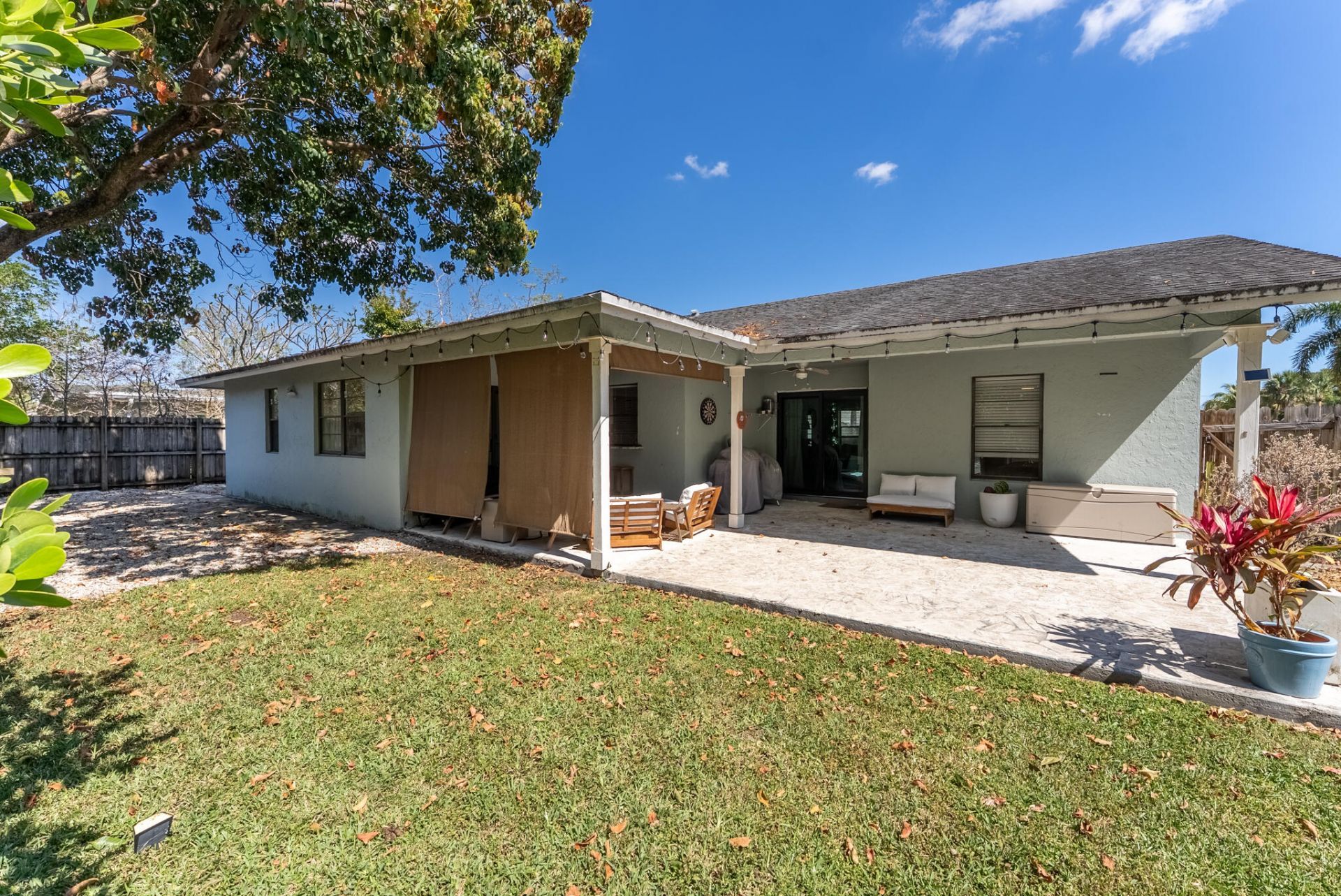 548 NW 45th Drive, Delray Beach, FL 33445 Photo