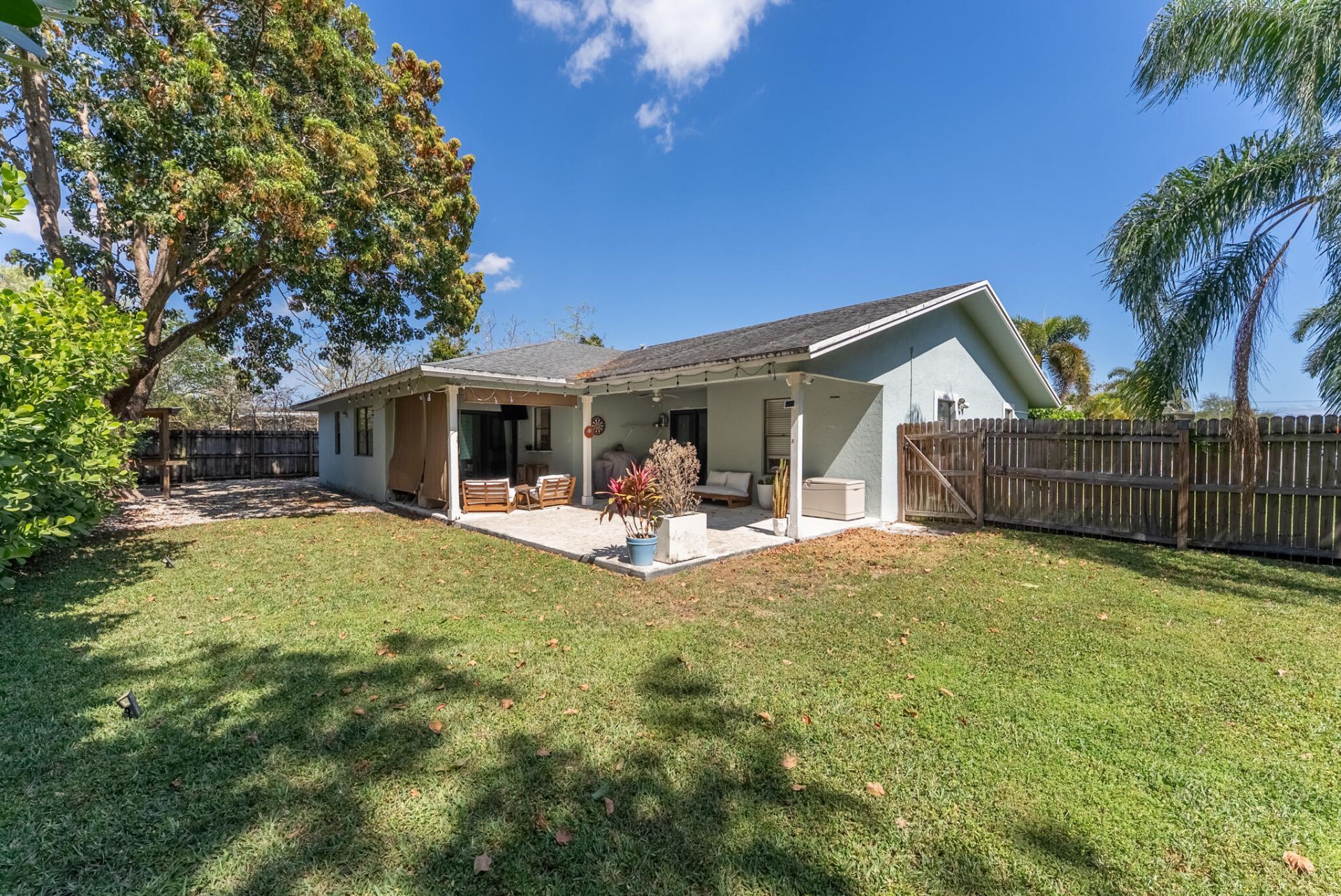 548 NW 45th Drive, Delray Beach, FL 33445 Photo