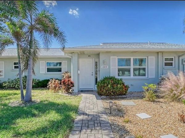 1019 BEACH MANOR CENTER, Unit 35, VENICE, FL 34285
