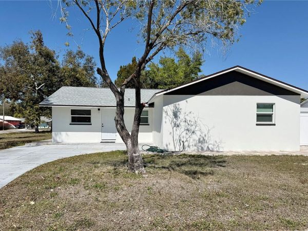 715 65TH AVENUE DRIVE W, BRADENTON, FL 34207