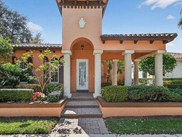 152 Santiago Drive, Jupiter, FL 33458