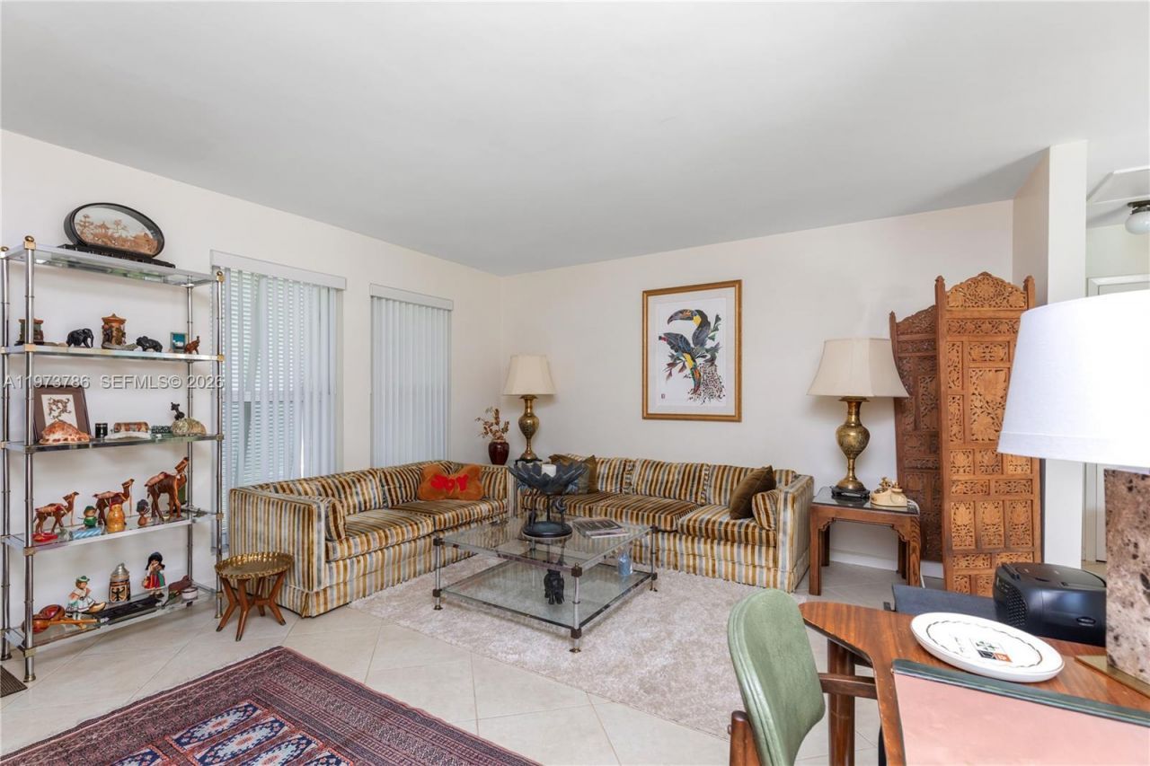 7010 SW 148th Ter , Palmetto Bay, FL 33158 Photo