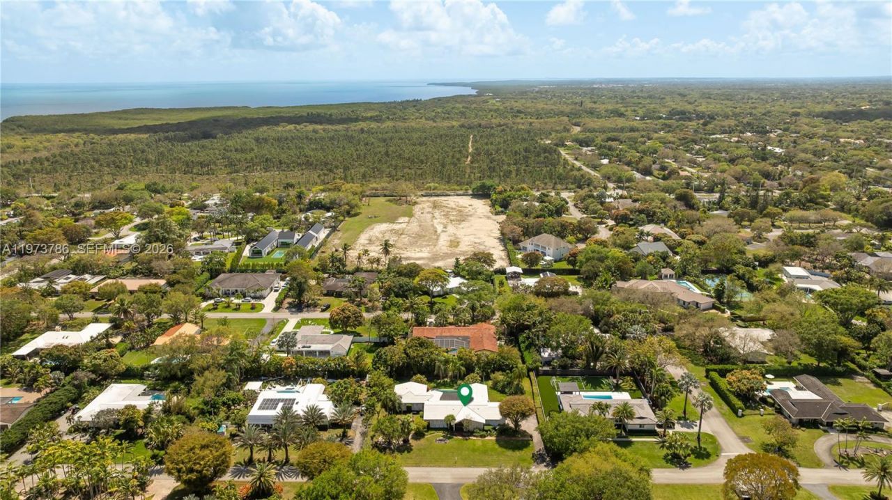 7010 SW 148th Ter , Palmetto Bay, FL 33158 Photo