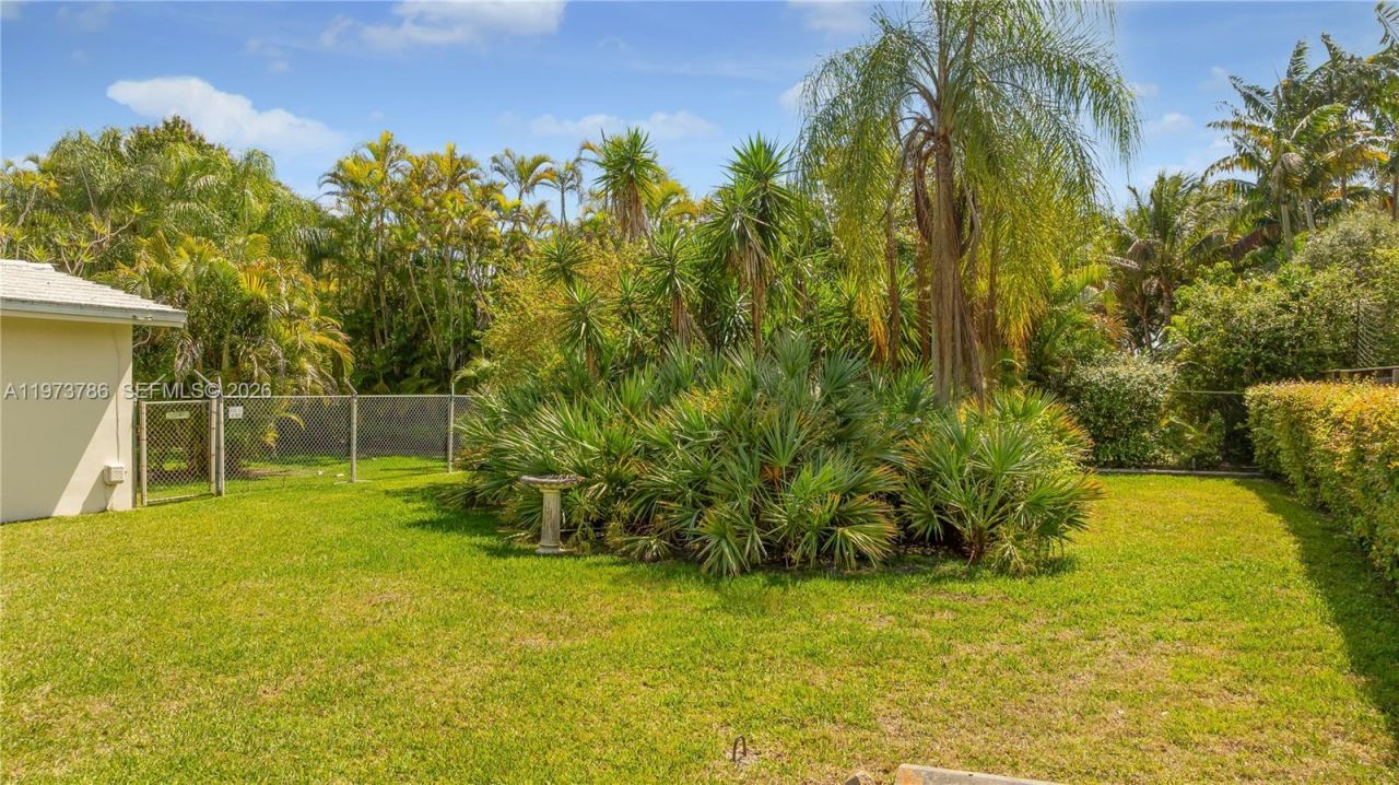 7010 SW 148th Ter , Palmetto Bay, FL 33158 Photo