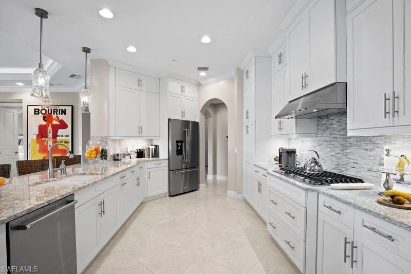 16391 Viansa Way, Unit 101, Naples, FL 34110 Photo