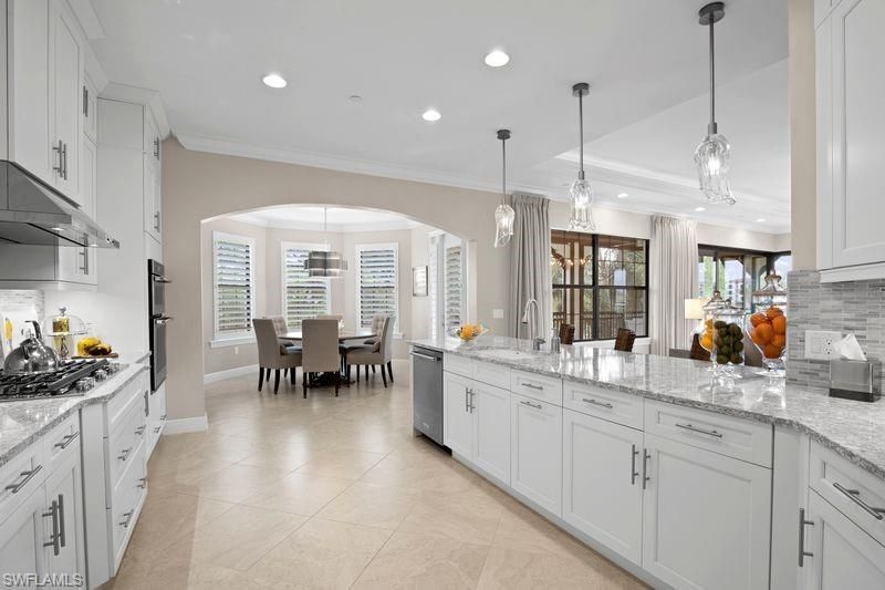 16391 Viansa Way, Unit 101, Naples, FL 34110 Photo