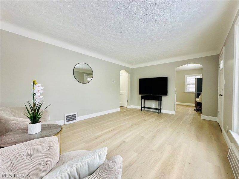 15405 Turney Road, Maple Heights, OH 44137 Photo 3