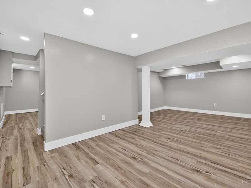 48 Damon Road, Greenhills, OH 45218 Photo 42