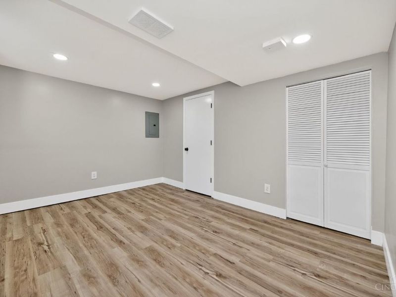 48 Damon Road, Greenhills, OH 45218 Photo 44