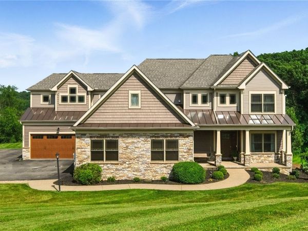 2800 Cole Rd, Wexford, PA 15090