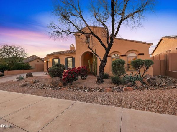 18174 W NARRAMORE Road, Goodyear, AZ 85338