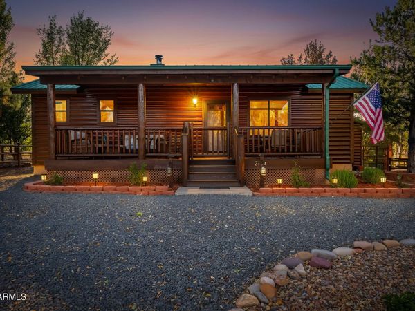2654 PALOMINO Trail, Overgaard, AZ 85933
