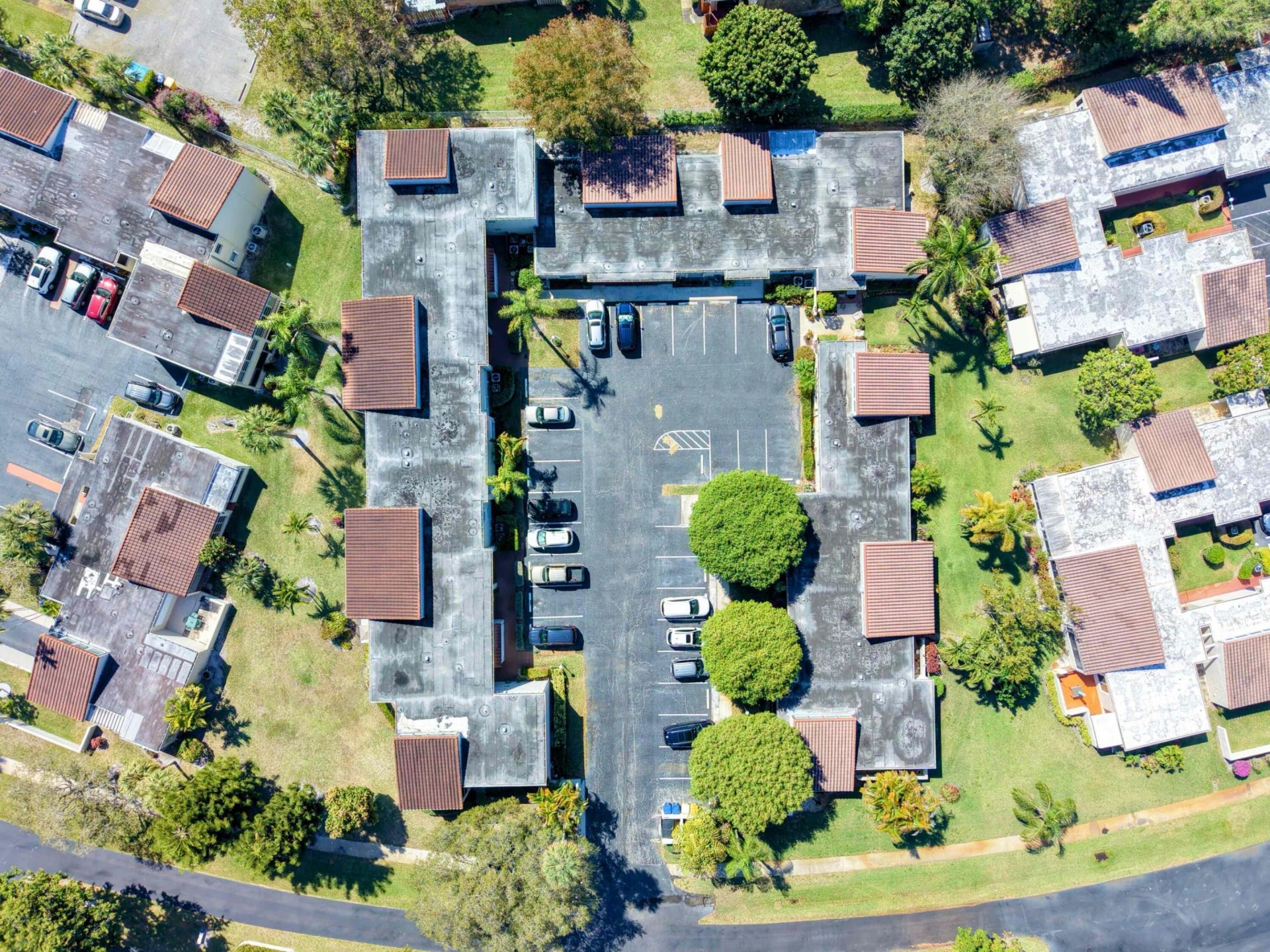 2580 Boundbrook Boulevard, Unit 202, Palm Springs, FL 33406 Photo