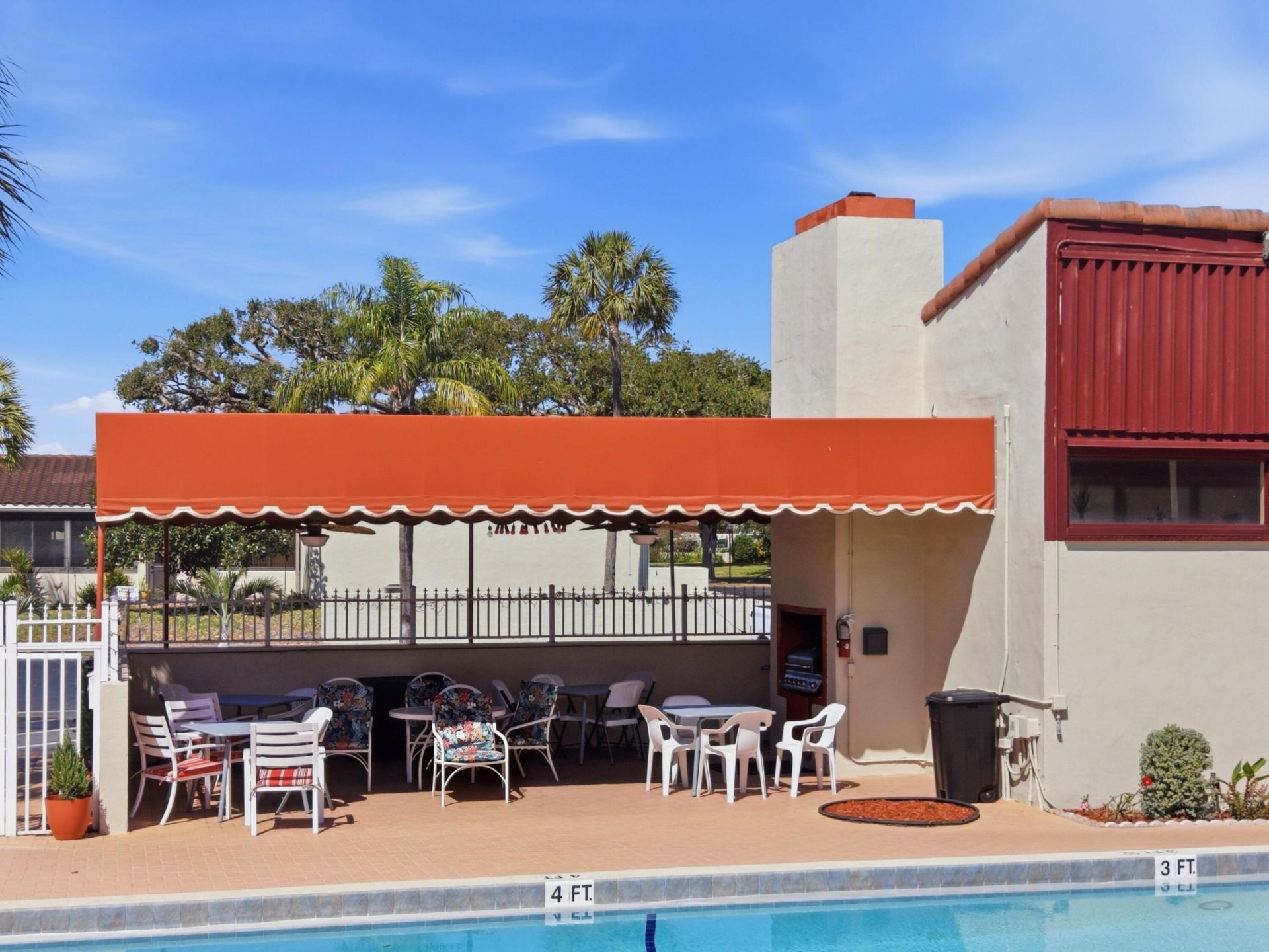 2580 Boundbrook Boulevard, Unit 202, Palm Springs, FL 33406 Photo