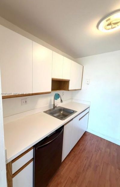 2000 NE 135th St, Unit 207, North Miami, FL 33181 Photo