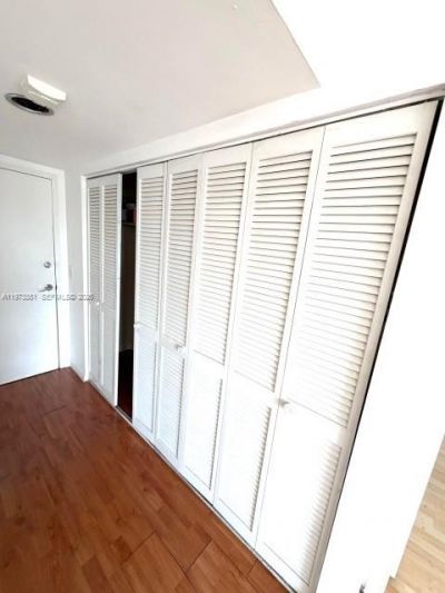 2000 NE 135th St, Unit 207, North Miami, FL 33181 Photo