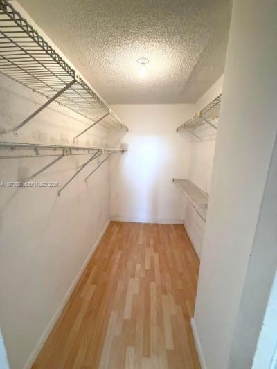 2000 NE 135th St, Unit 207, North Miami, FL 33181 Photo