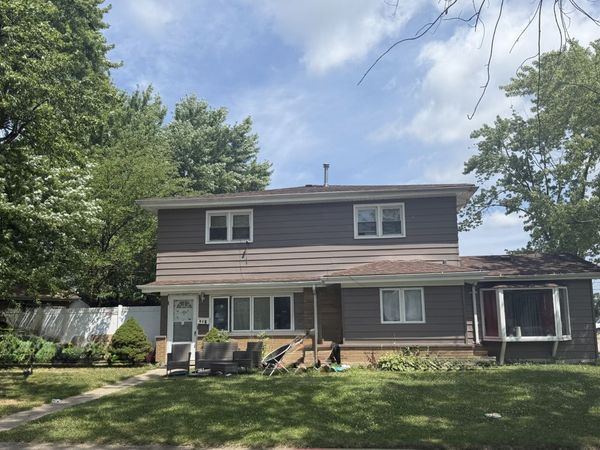 916 William Street , Calumet City, IL 60409