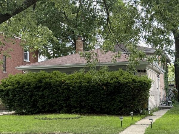 310 W 145TH Place, Riverdale, IL 60827