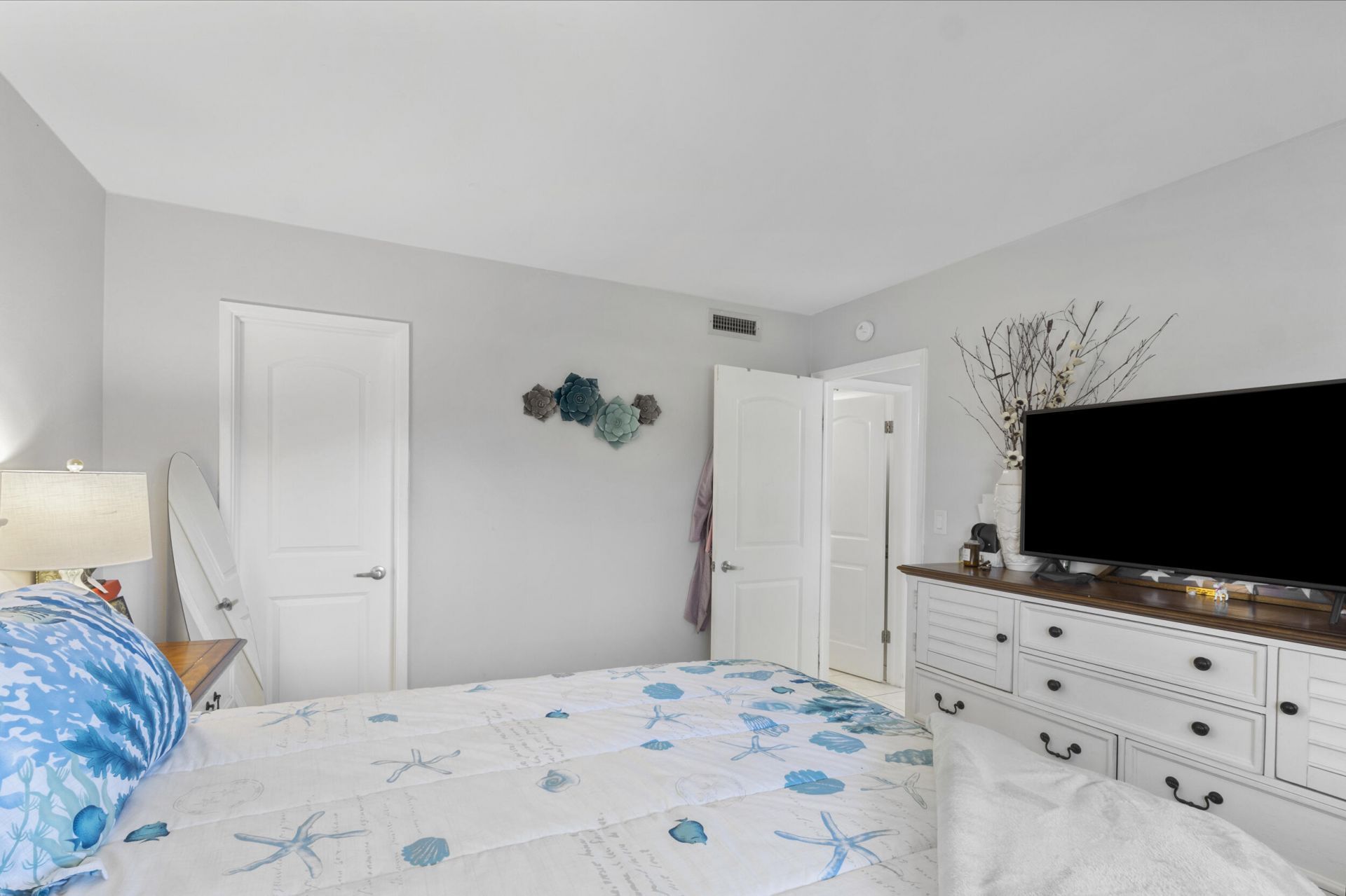 2350 NE 14th St Causeway, Unit 209, Pompano Beach, FL 33062 Photo