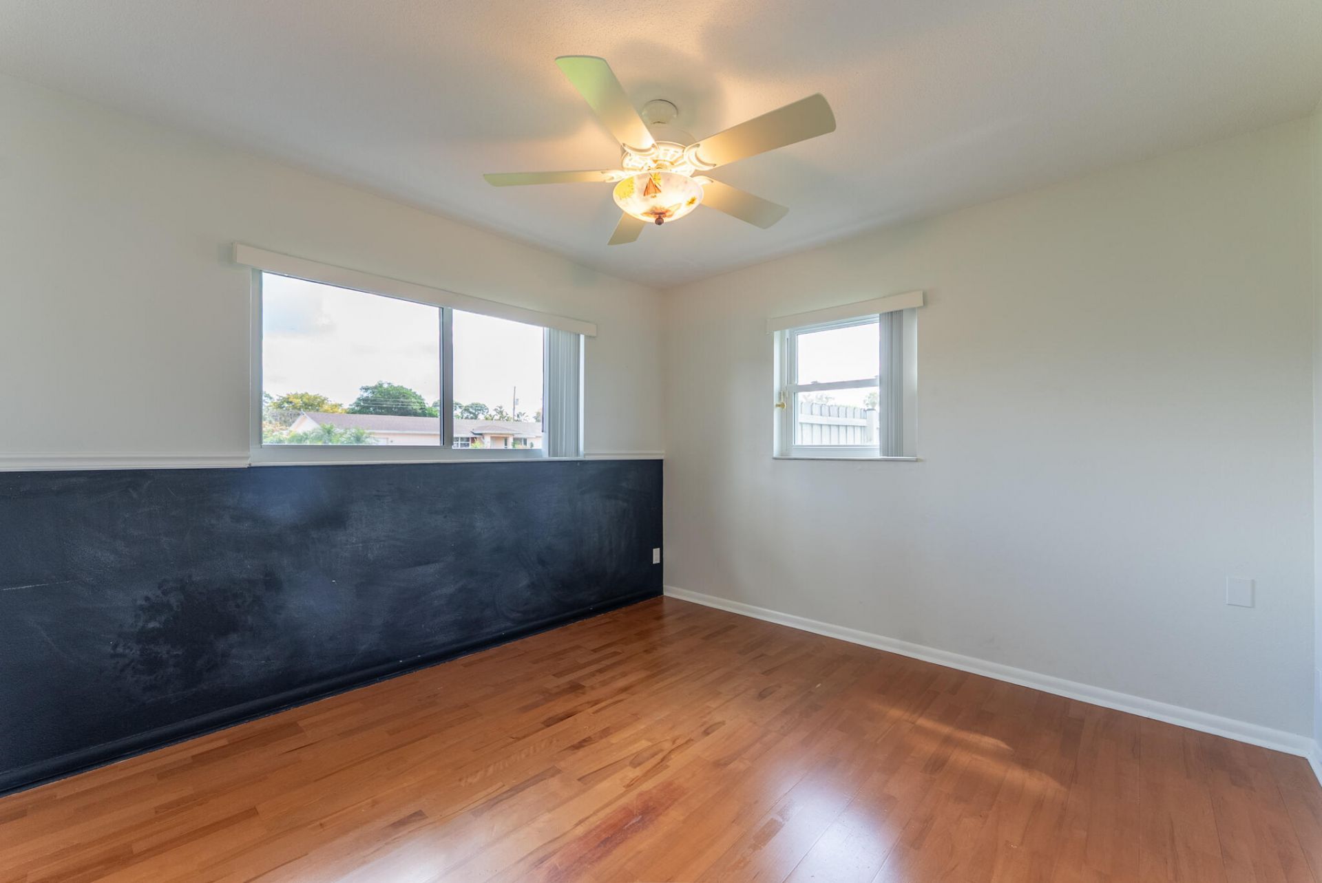 1061 Pineway Drive, Haverhill, FL 33417 Photo