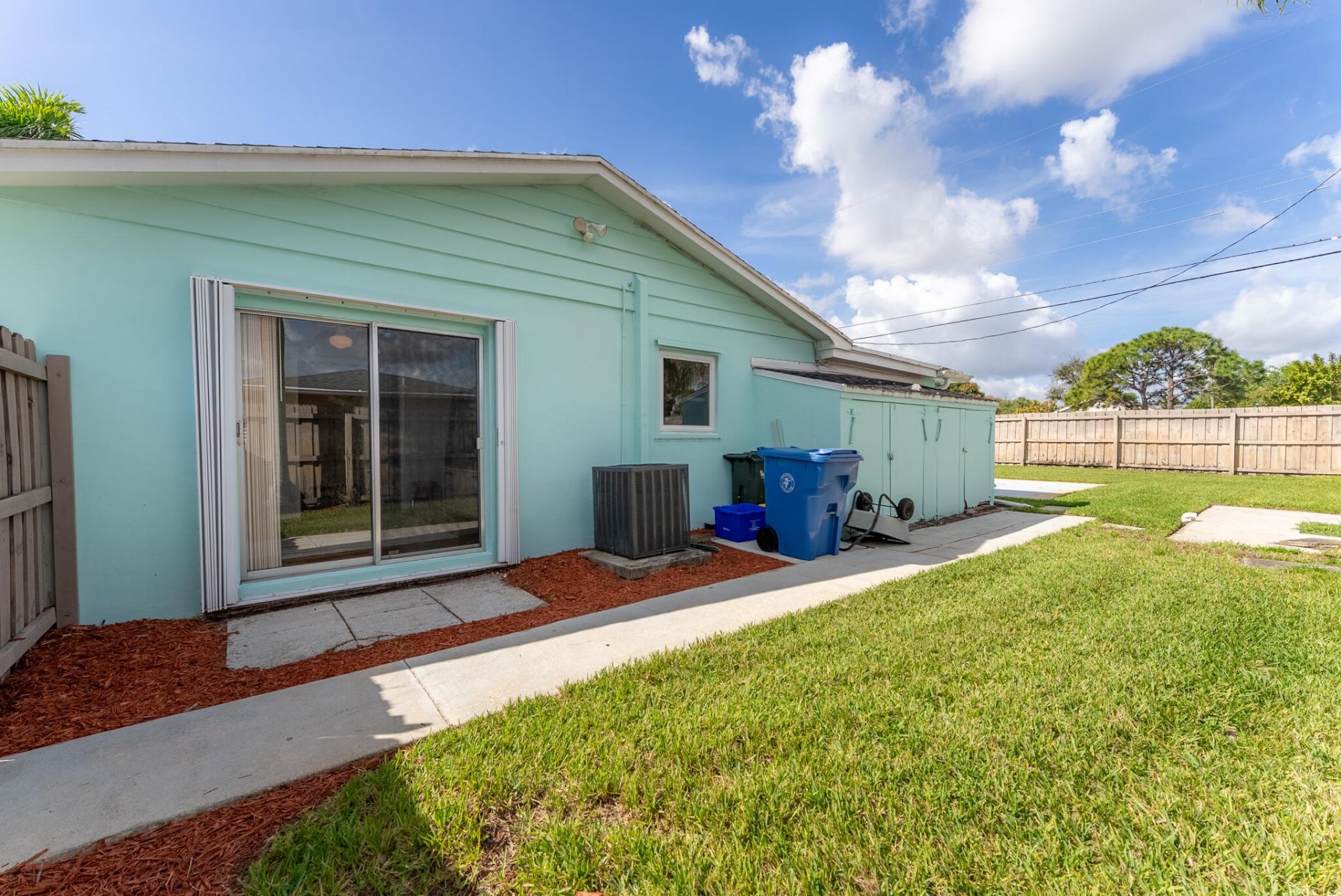 1061 Pineway Drive, Haverhill, FL 33417 Photo