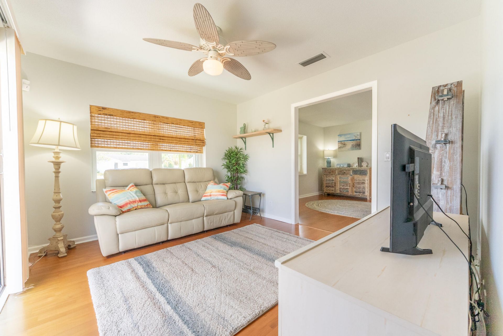 1061 Pineway Drive, Haverhill, FL 33417 Photo