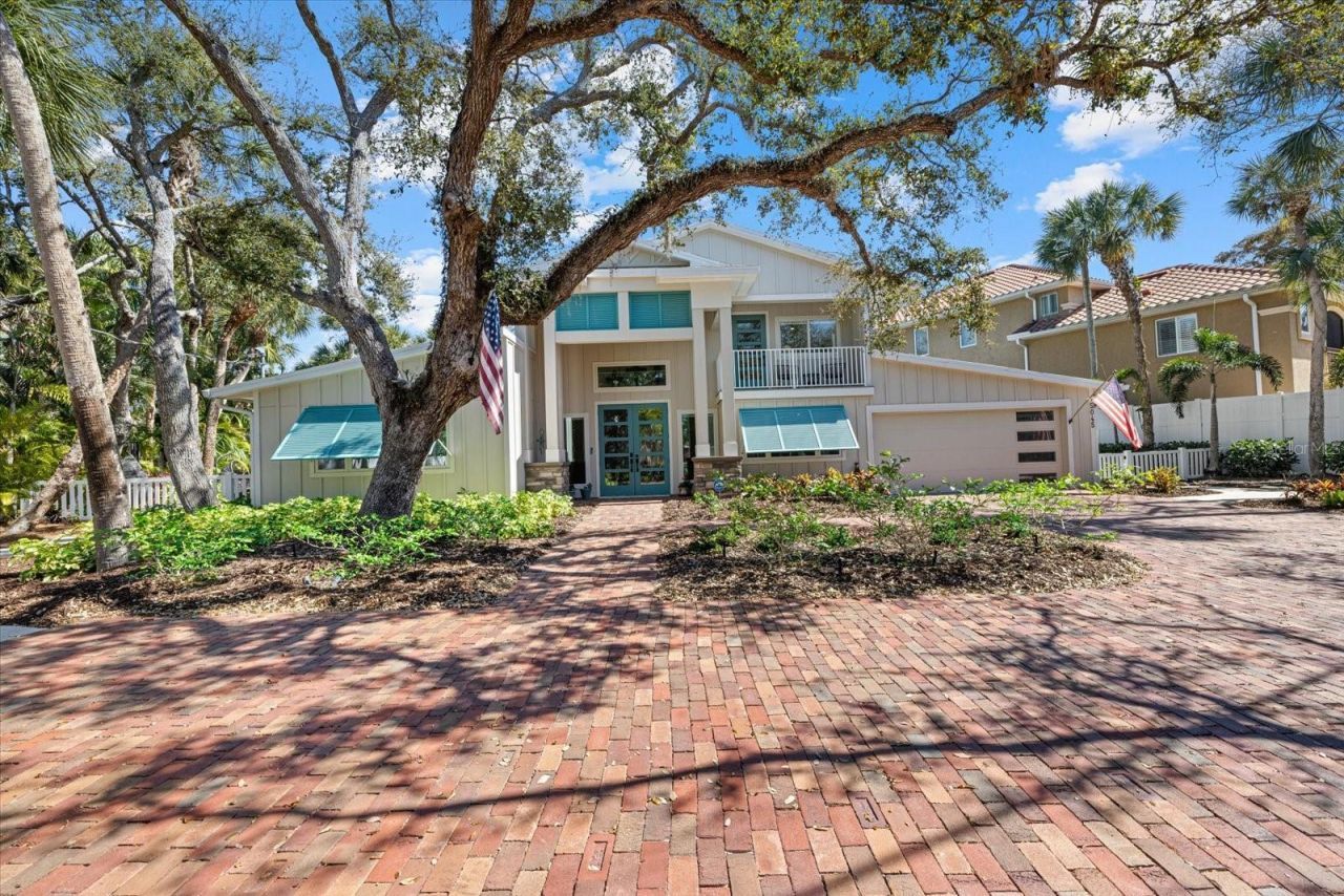 5045 Oxford Drive, Sarasota, FL 34242 Photo