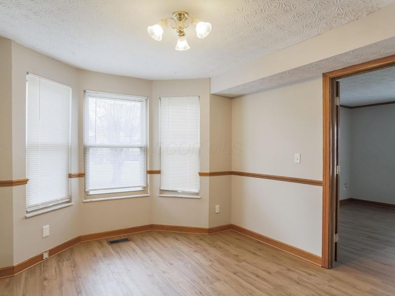 9656 Meadow Wood Drive, Pickerington, OH 43147 Photo 6